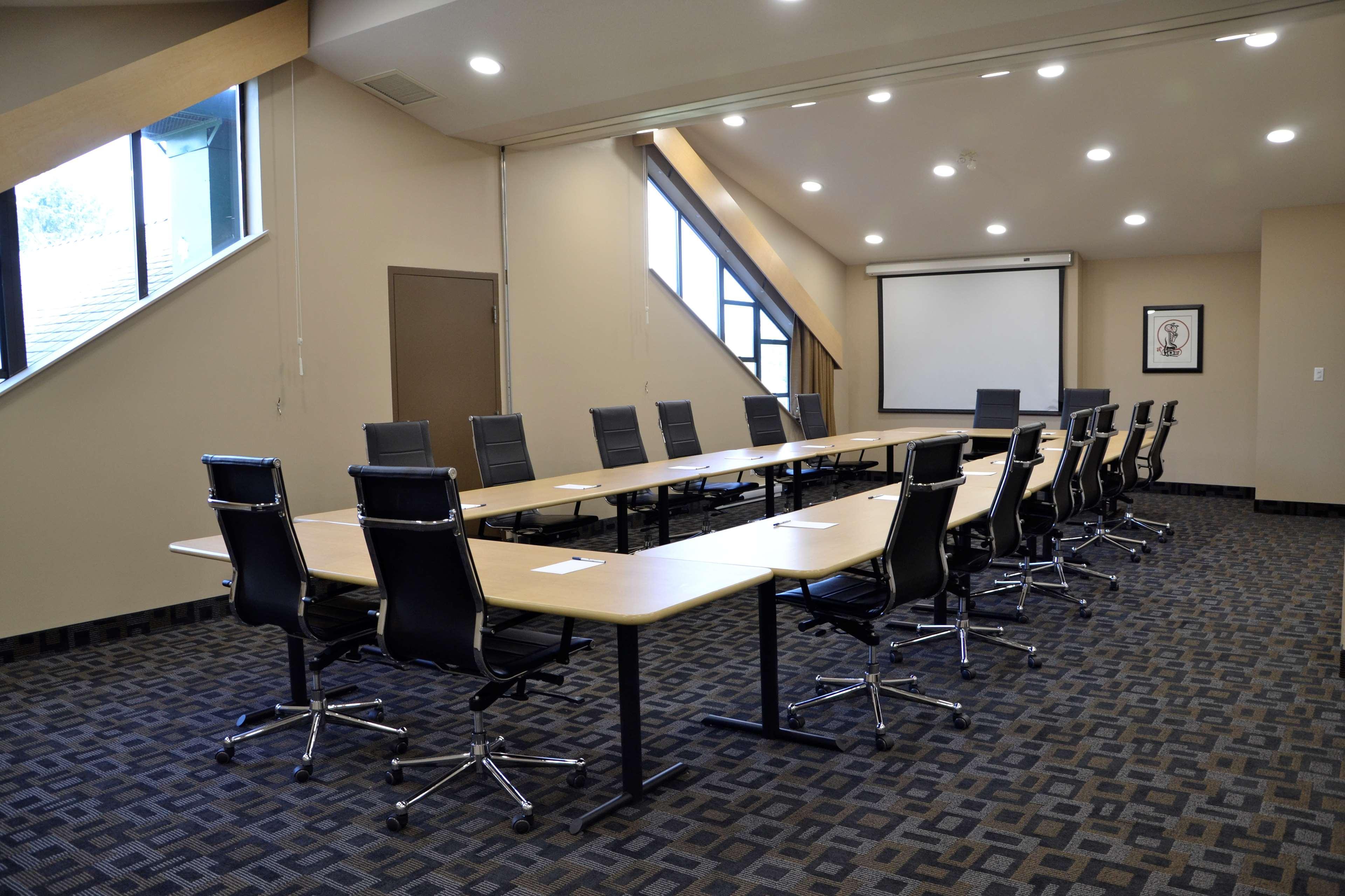 Best Western Plus Tin Wis Resort Тофино Экстерьер фото
